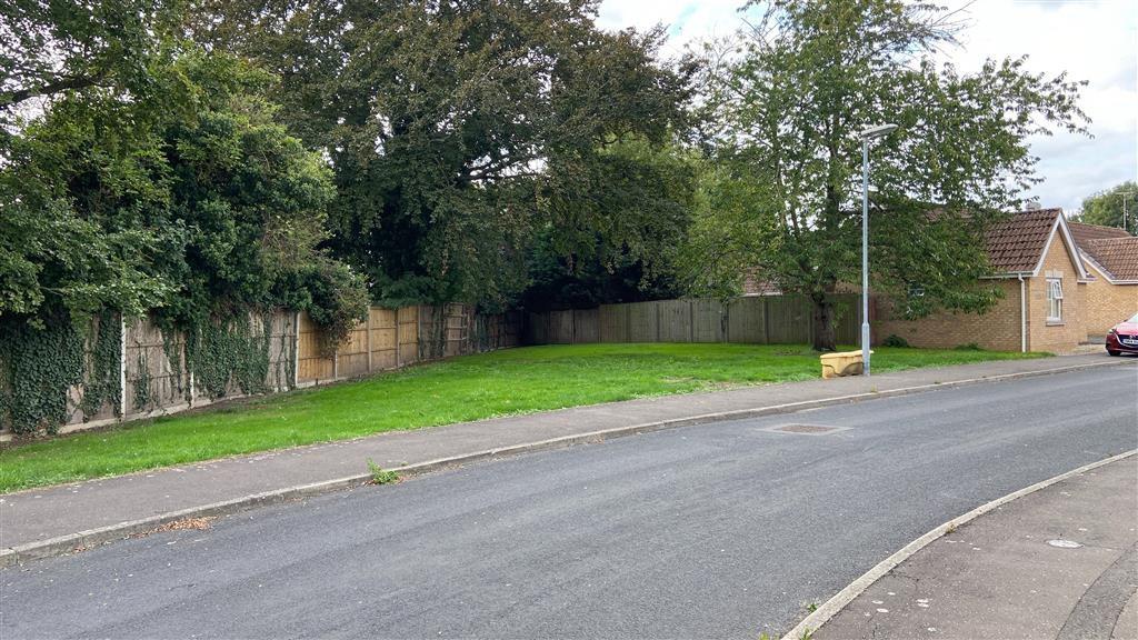 Lot: 61 - FREEHOLD PARCEL OF LAND -